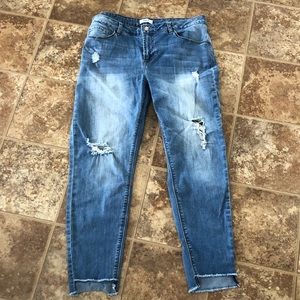 Kensie jeans. NWOT.